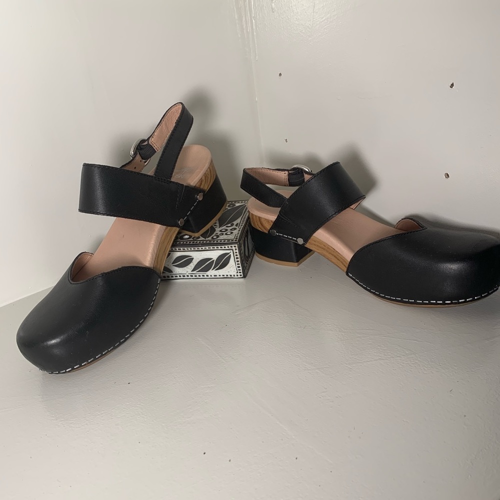 Dansko black sandals